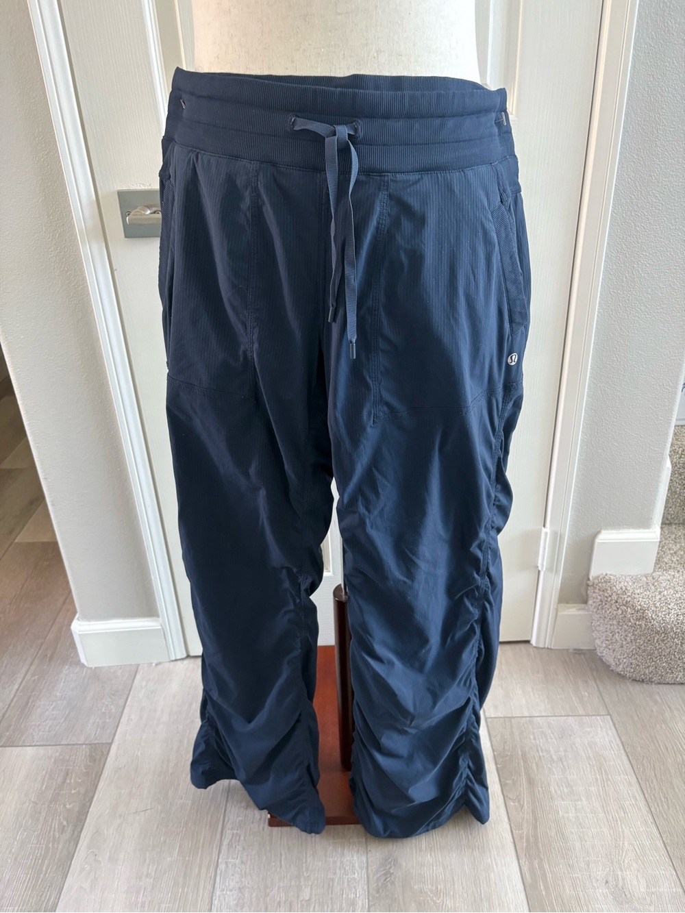 Lululemon Athletics | Blue Dance Studio Ruched Pants | Sz 10